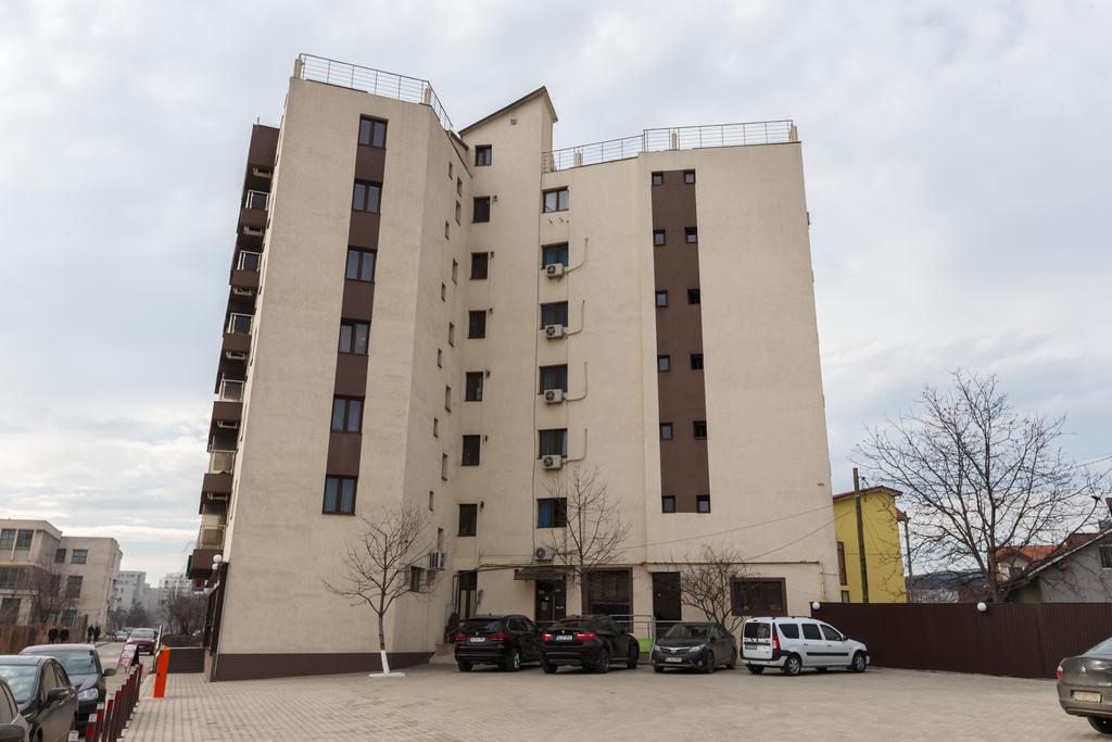 Il Primo Apartments Yaş Dış mekan fotoğraf